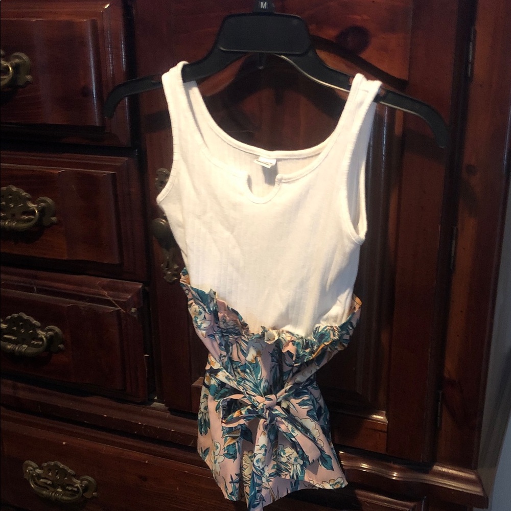 SHEIN White and Blue Floral Tank Top